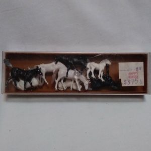 Walter Merten mini horse figures